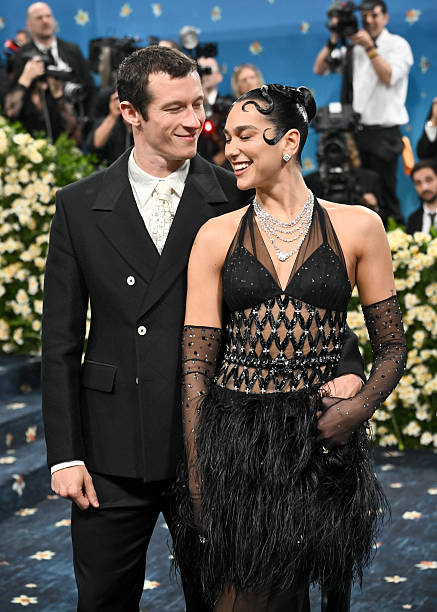 Callum Turner Dua Lipa at the 2025 Met Gala Celebr