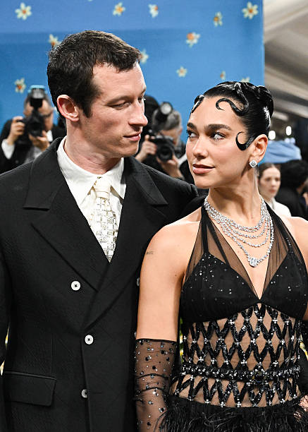 Callum Turner Dua Lipa at the 2025 Met Gala Celebr