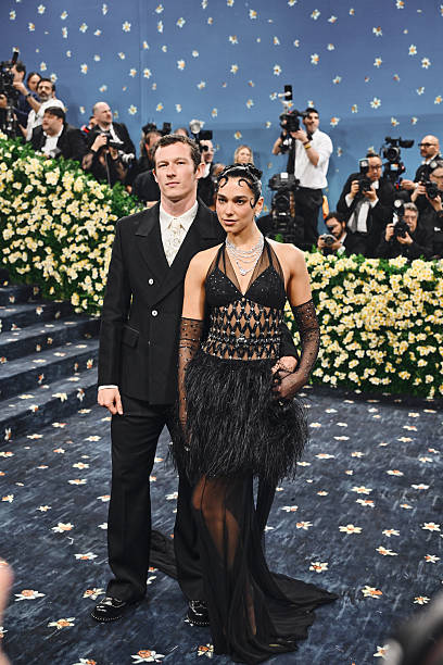 Callum Turner Dua Lipa at the 2025 Met Gala Celebr