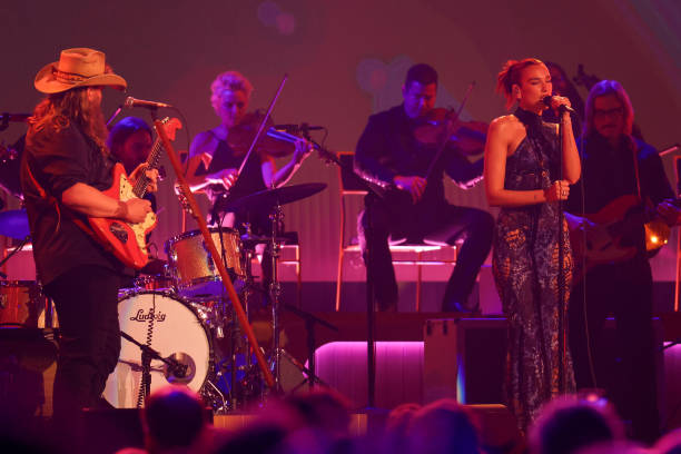 Chris Stapleton and Dua Lipa Perform Onstage