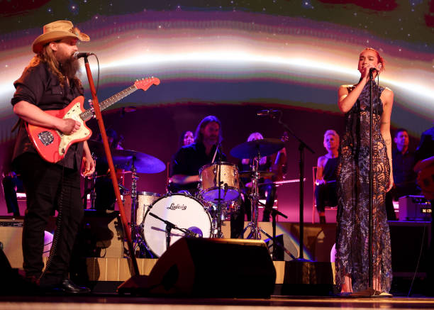 Chris Stapleton and Dua Lipa Performs Onstage