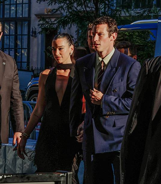 Dua Lipa and Callum Turner Are Seen Arriving (536×612)