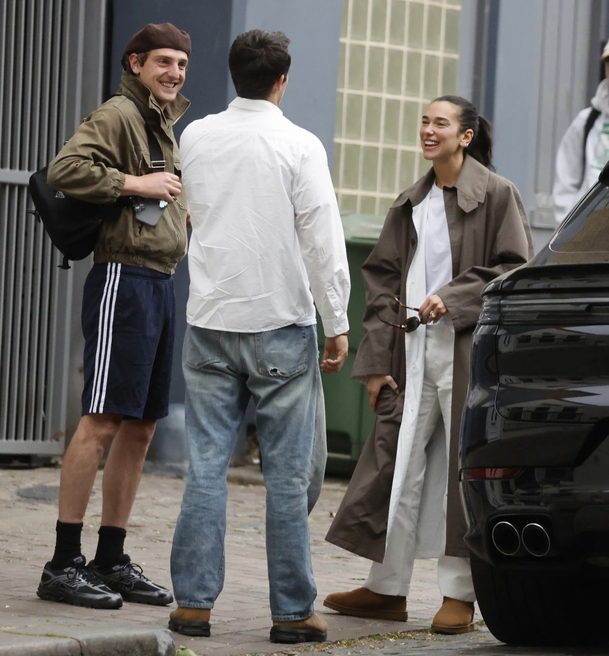 Dua Lipa and Callum Turner at a Low Key Dog Walk (1200×1293)