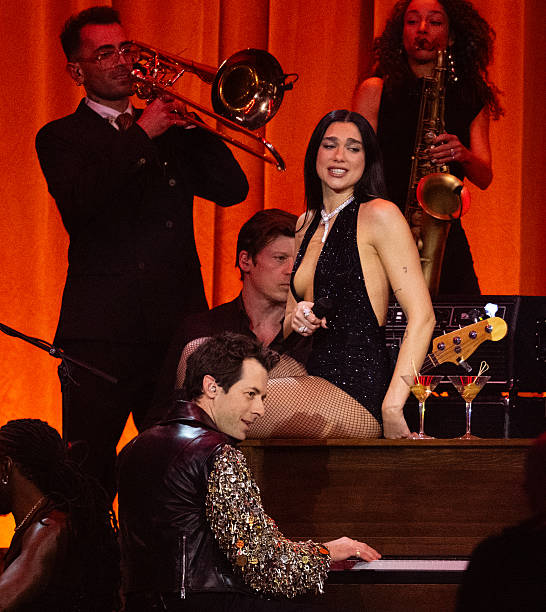Dua Lipa and Mark Ronson Perform on Stage During