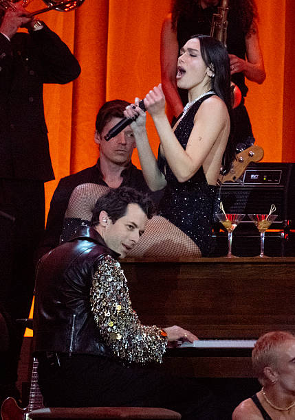 Dua Lipa and Mark Ronson Perform on Stage During
