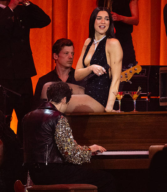 Dua Lipa and Mark Ronson Perform on Stage During