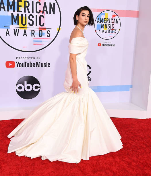 Dua Lipa Arrives at the 2018 American Music Awards