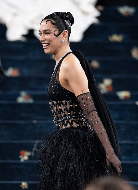 Dua Lipa Arrives to the 2025 Met Gala Celebrating