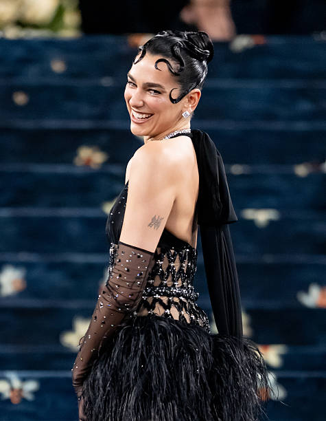 Dua Lipa Arrives to the 2025 Met Gala Celebrating