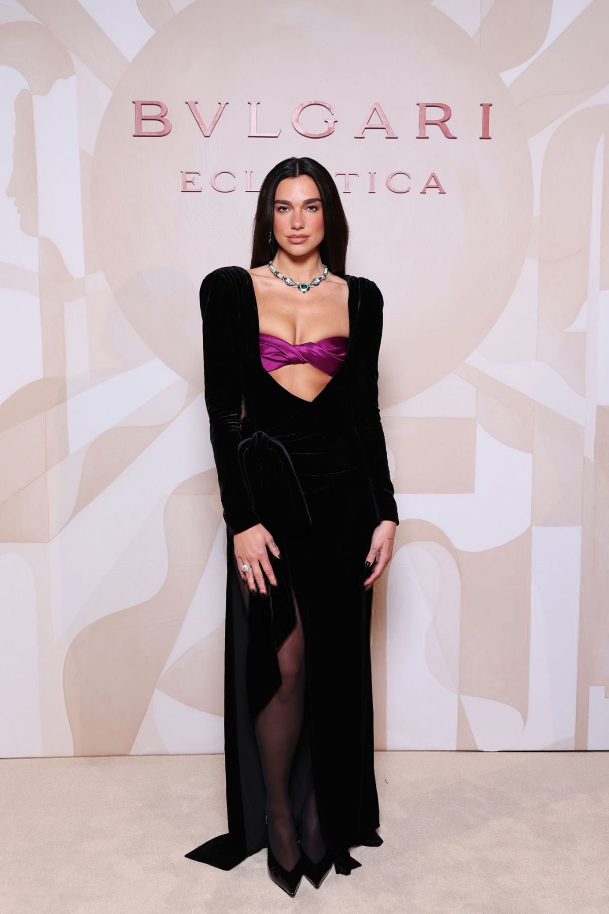 Dua Lipa (1200×1800)