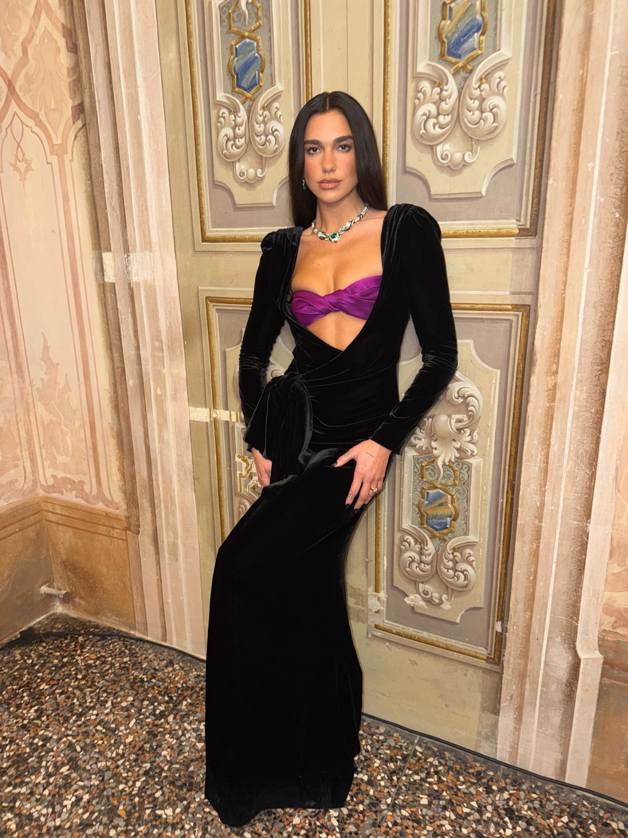 Dua Lipa at Bvlgari Gala Dinner in Italy March 2026 — frame 13/34 (1280×1707)