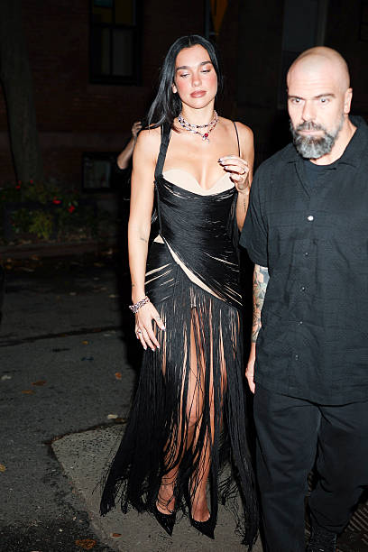 Dua Lipa Attends Harper S Bazaar Icons Dinner Duri