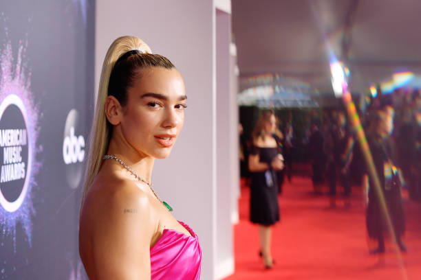 Dua Lipa Attends the 2019 American Music Awards