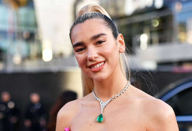 Dua Lipa Attends the 2019 American Music Awards
