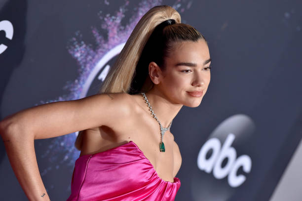 Dua Lipa Attends the 2019 American Music Awards