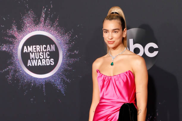 Dua Lipa Attends the 2019 American Music Awards