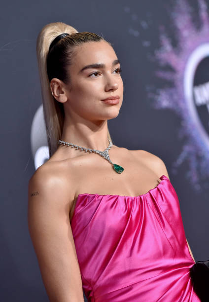 Dua Lipa Attends the 2019 American Music Awards