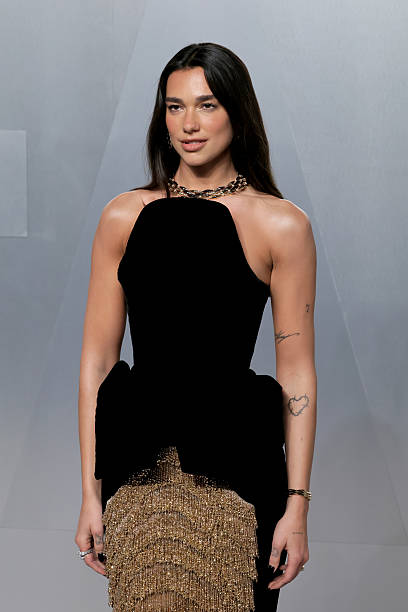 Dua Lipa attends the 2026 Vanity Fair Oscar Party Hosted By Mark Guiducci at Los Angeles County Museum of Art on March 15, 2026 in Los Angeles, California — frame 80/107 (408×612)