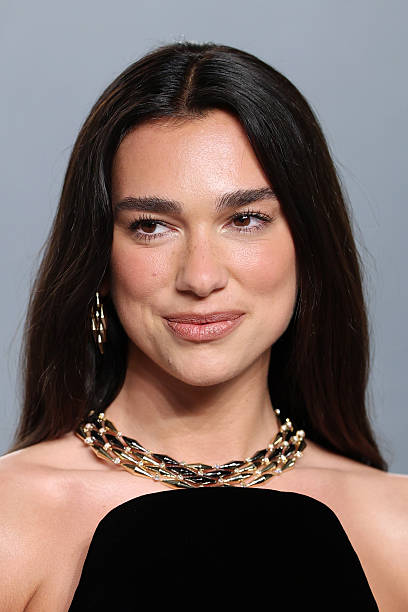 Dua Lipa attends the 2026 Vanity Fair Oscar Party hosted by Mark Guiducci at Los Angeles County Museum of Art on March 15, 2026 in Los Angeles, California — frame 83/107 (408×612)