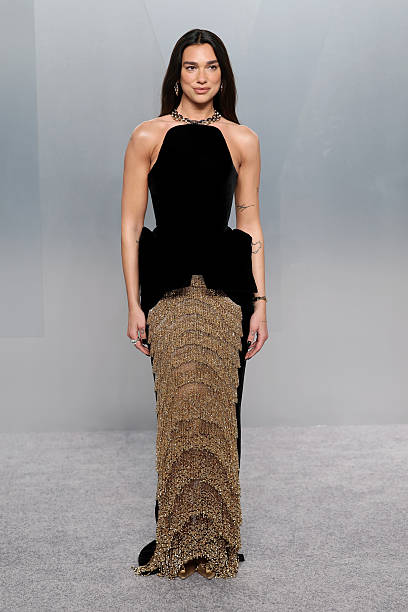 Dua Lipa attends the 2026 Vanity Fair Oscar Party Hosted By Mark Guiducci at Los Angeles County Museum of Art on March 15, 2026 in Los Angeles, California — frame 92/107 (408×612)