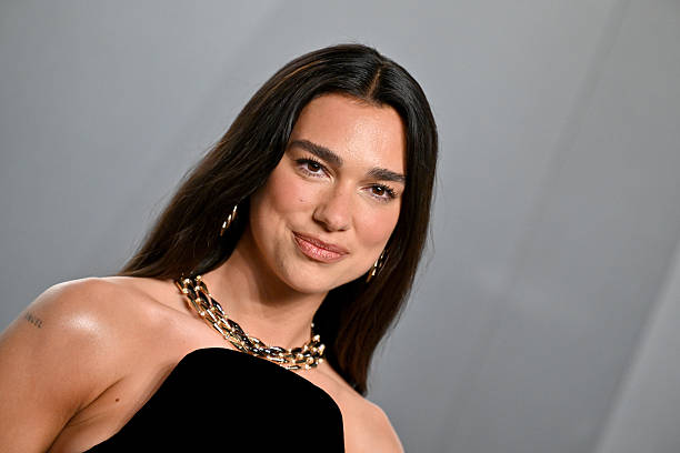 Dua Lipa attends the 2026 Vanity Fair Oscar Party hosted by Mark Guiducci at Los Angeles County Museum of Art on Marc...