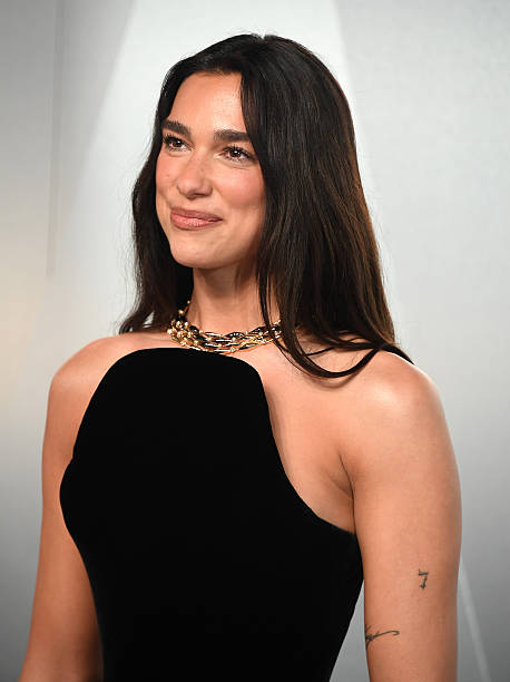 Dua Lipa attends the 2026 Vanity Fair Oscar Party hosted by Mark Guiducci at Los Angeles County Museum of Art on Marc...