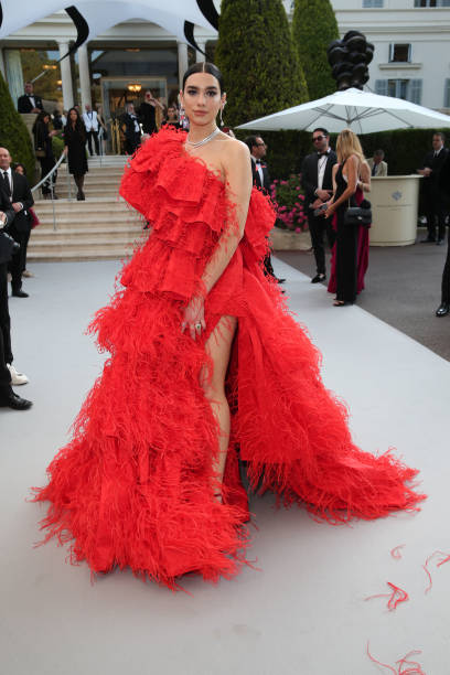 Dua Lipa Attends the Amfar Cannes Gala 2019 at Hot