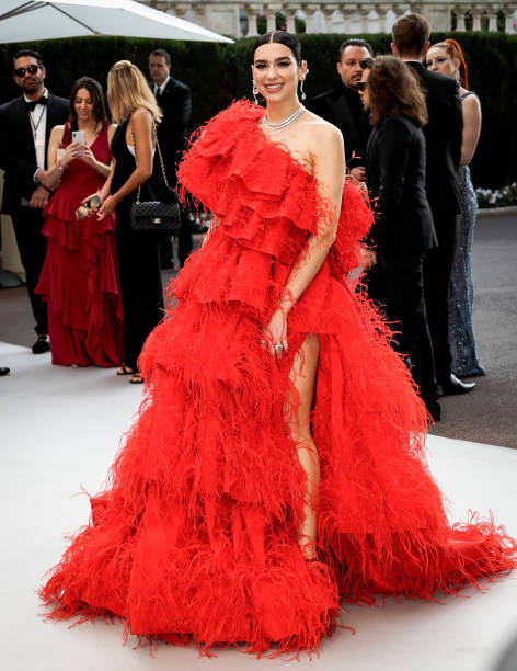 Dua Lipa attends the amfAR Cannes Gala 2019 at the Hotel du Cap-Eden-Roc on May 23, 2019 in Cap d'Antibes, France.