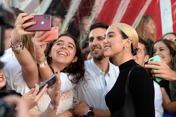 Dua Lipa Attends the Mtv Emas 2019 at Fibes Confer