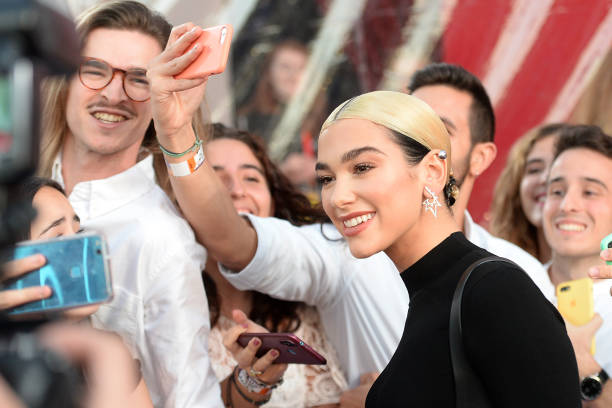 Dua Lipa Attends the Mtv Emas 2019 at Fibes Confer