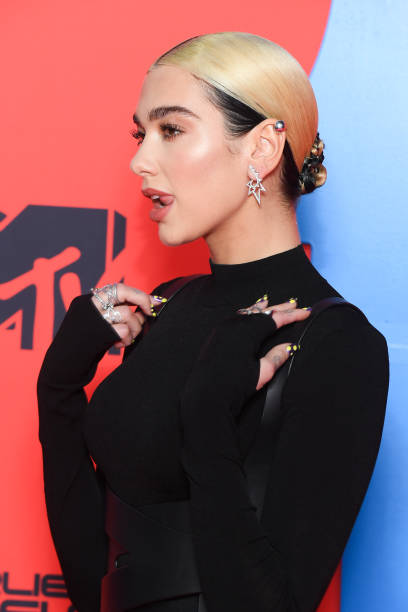 Dua Lipa Attends the Mtv Emas 2019 at Fibes Confer