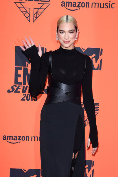 Dua Lipa Attends the Mtv Emas 2019 at Fibes Confer