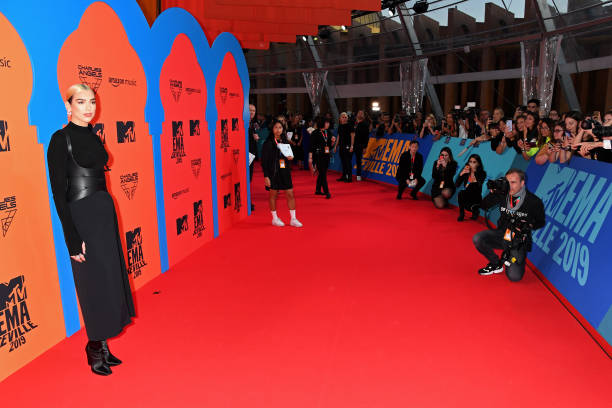 Dua Lipa Attends the Mtv Emas 2019 at Fibes Confer
