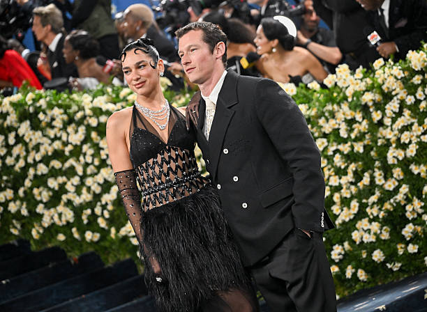 Dua Lipa Callum Turner at the 2025 Met Gala Celebr