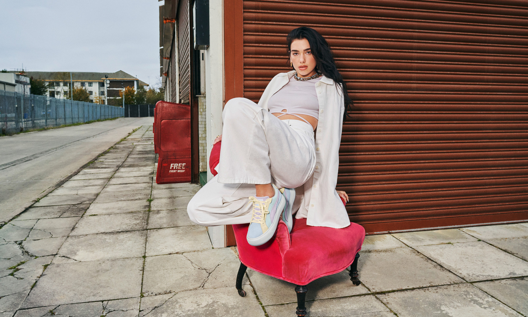 Dua Lipa (2000×1200)