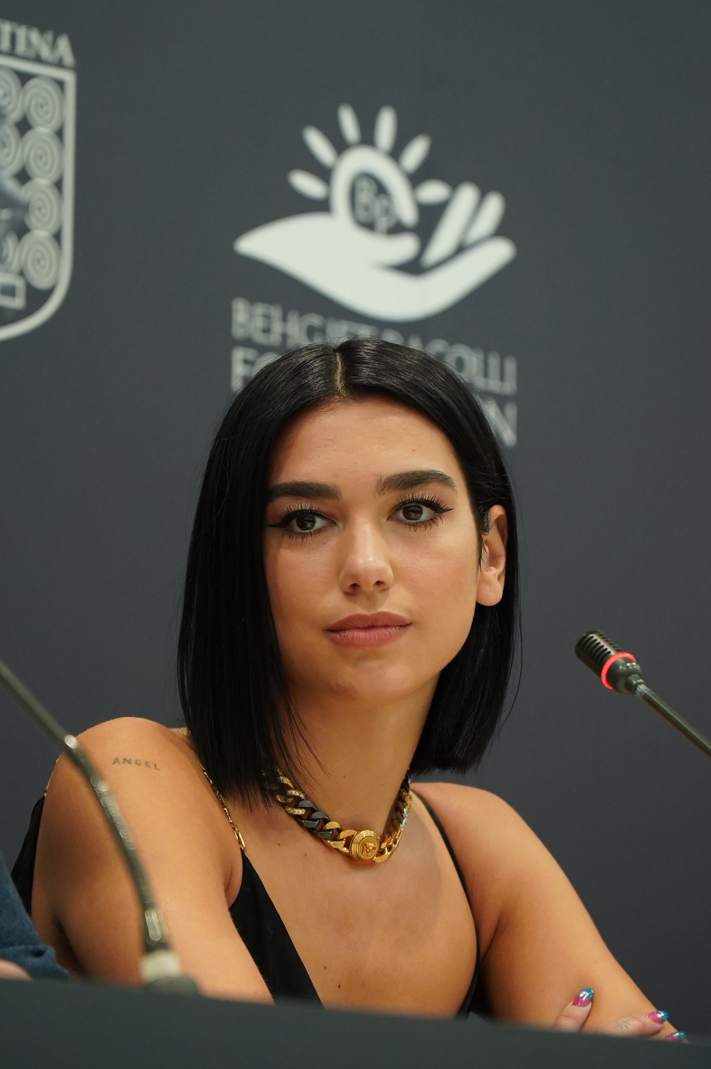 Dua Lipa (1436×2160)
