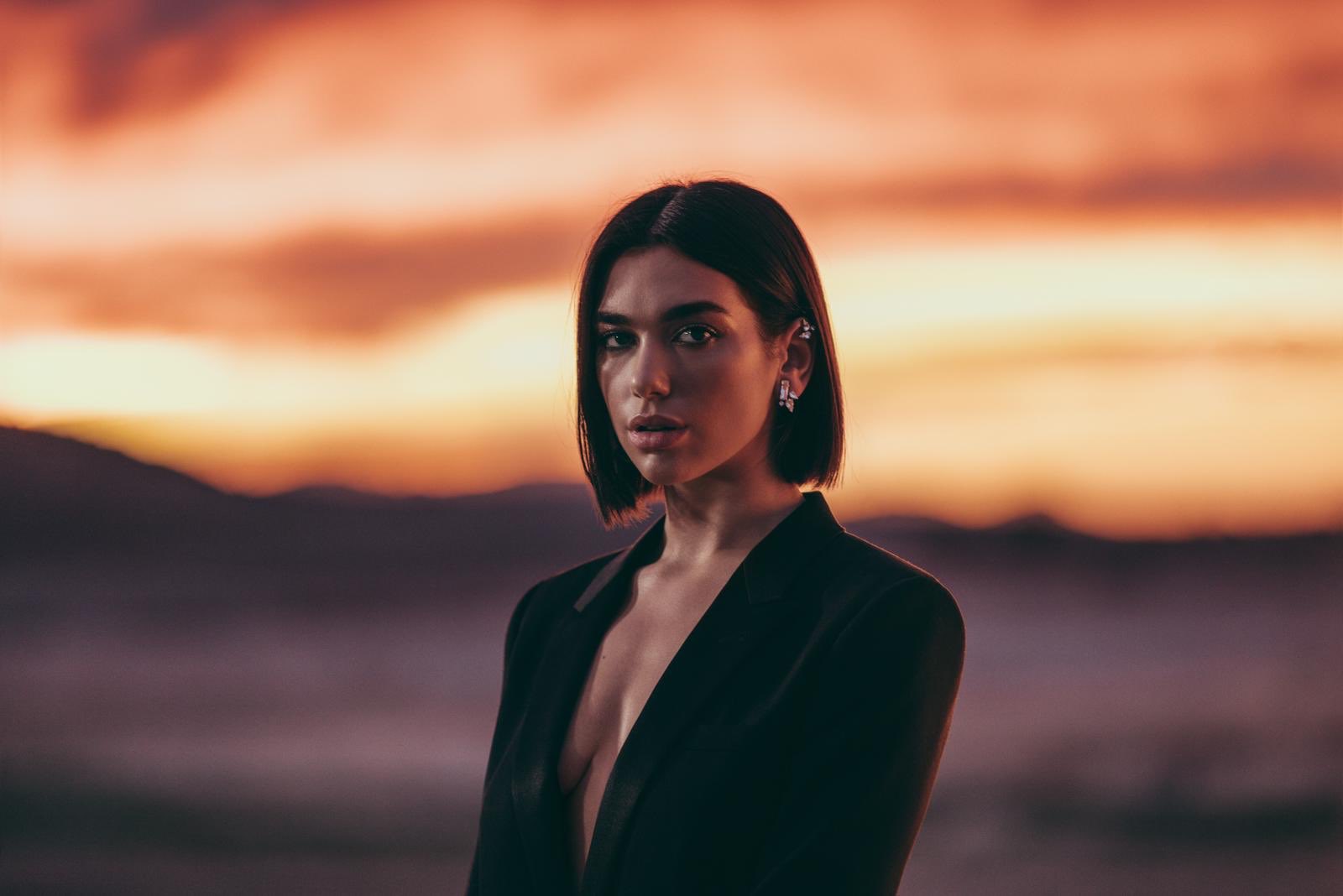 Dua Lipa (1600×1068)