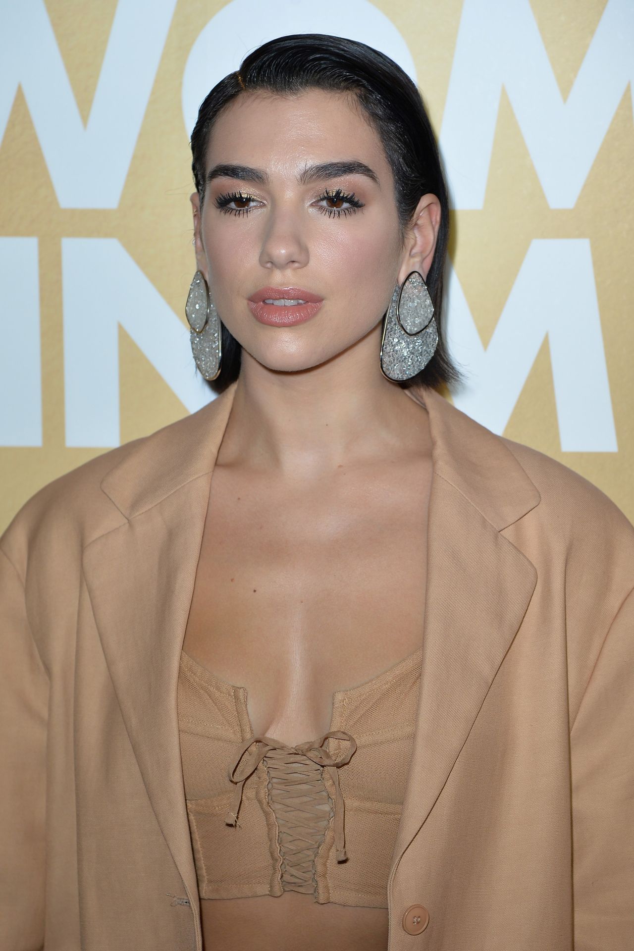 Dua Lipa (1280×1920)
