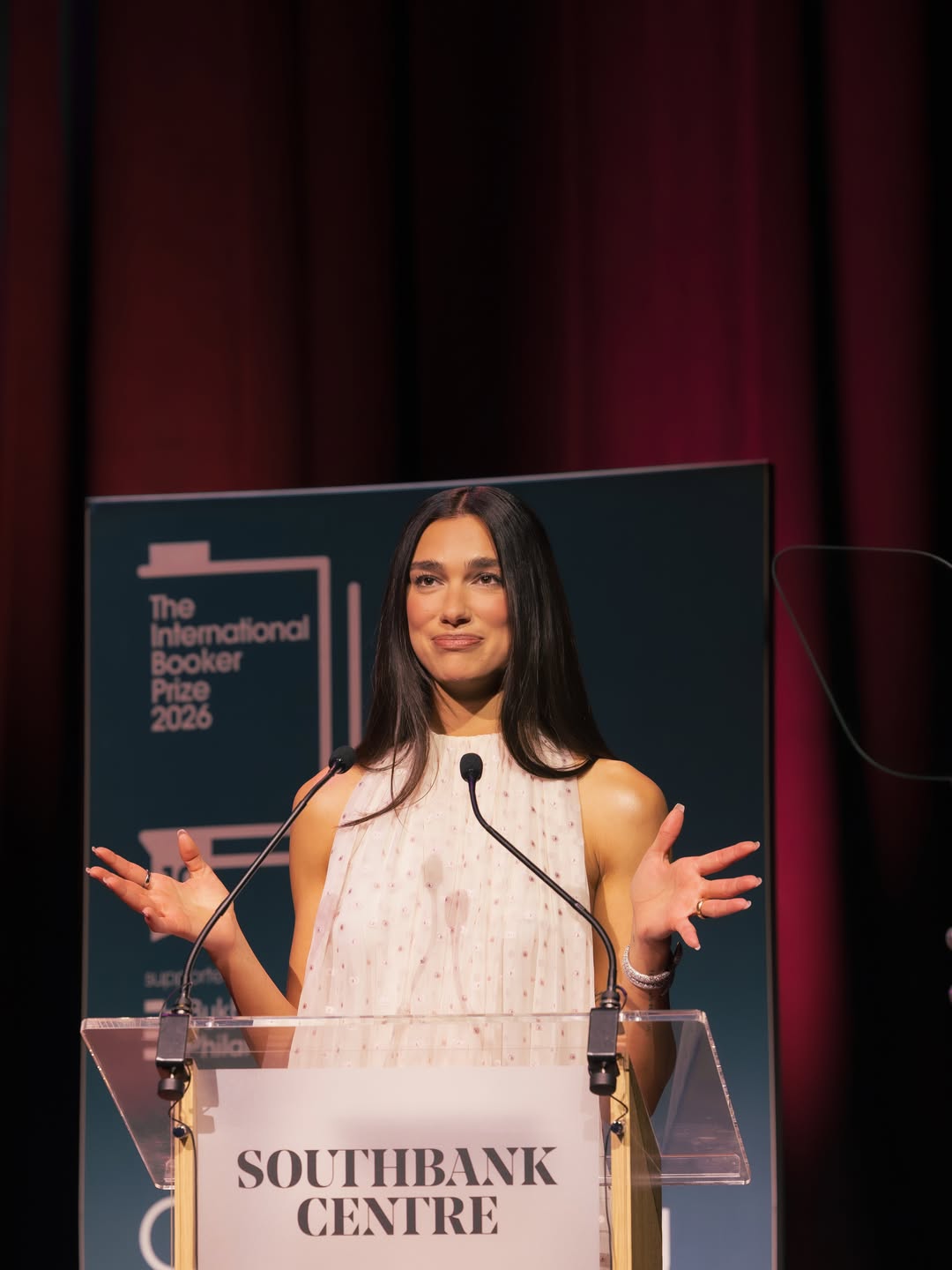 Last night I did the introduction speech at the 10th anniversary of the International Booker Prize. An honour to speak about books and translated fiction, something I hold very dear to my heart infron (1080×1440)