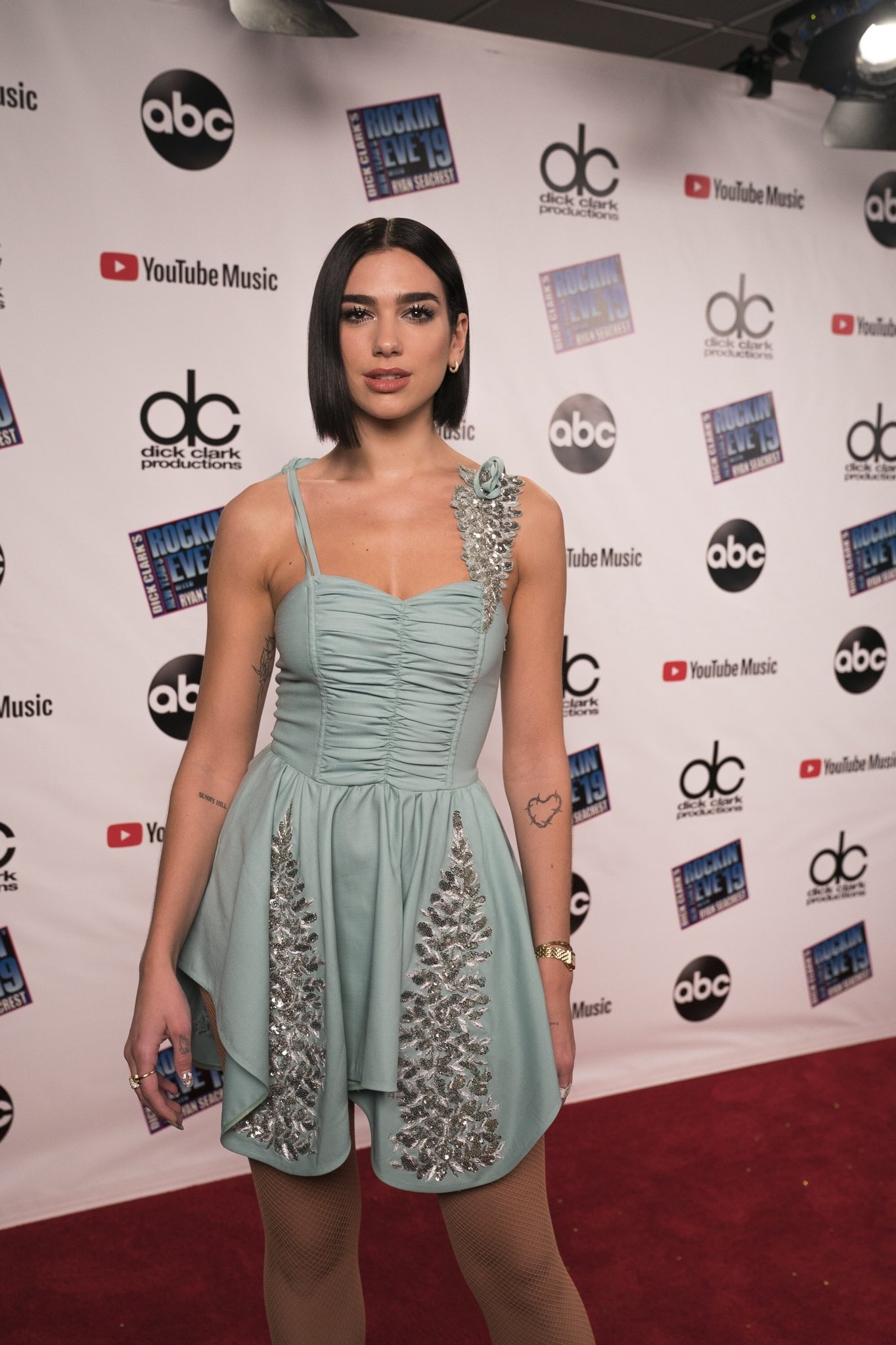 photo 11 in Dua Lipa gallery [id1096197] 2019-01-04 00:00:00 (1364×2048)