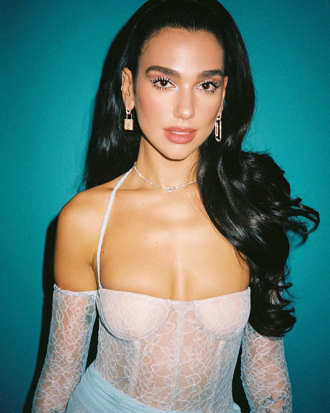 Dua Lipa (1080×1350)