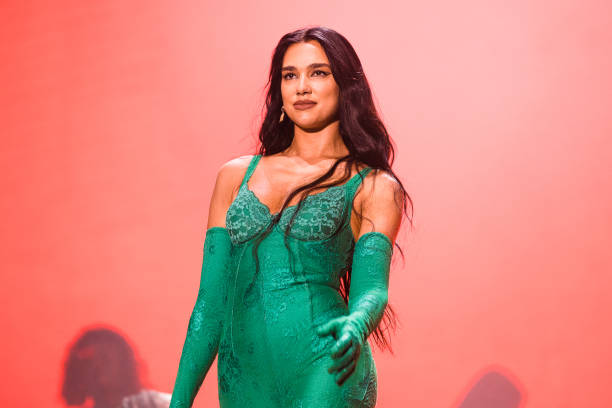 Singer Dua Lipa performs live on stage during the Future Nostalgia Tour at Distrito Anhembi on September 8, 2022 in Sao Paulo, Brazil (612×408)