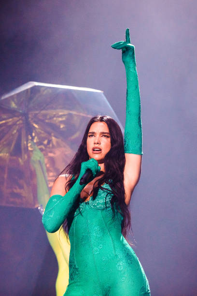 Singer Dua Lipa performs live on stage during the Future Nostalgia Tour at Distrito Anhembi on September 8, 2022 in Sao Paulo, Brazil (408×612)